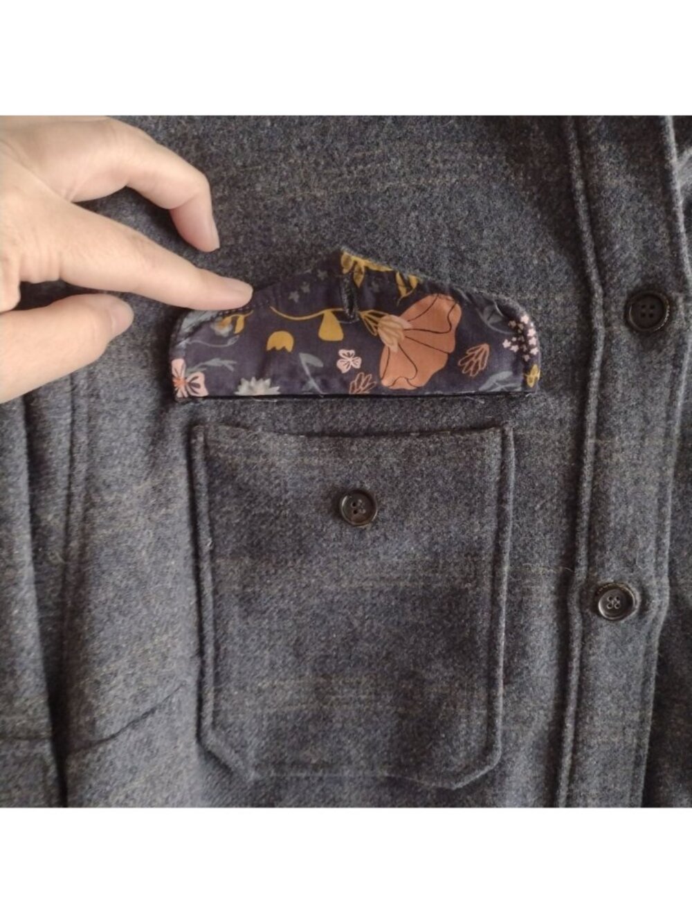 Howl Good Womens Superior Wool Shirt L Gray Plaid Outdoor Farm Button Front - Picture 7 of 11